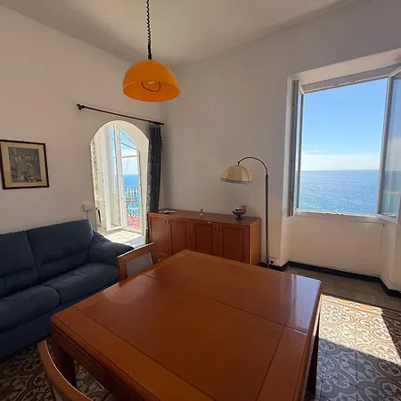 Sea Vibes House شقة *